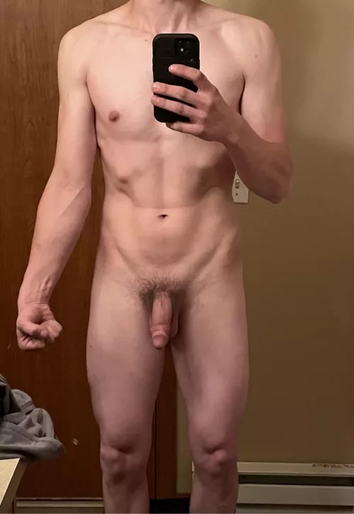 (M)21 5’10” 150lbs what do y’all think