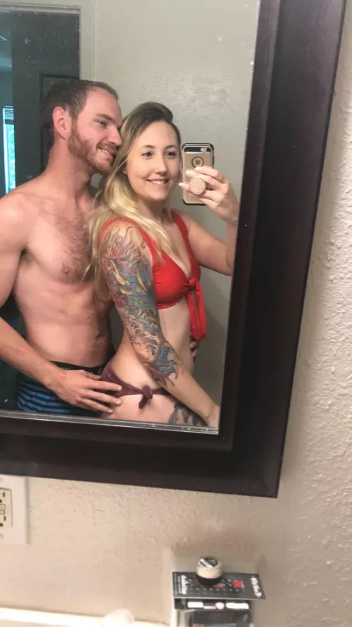 [MF]4[MF] Couple looking for another fun couple!