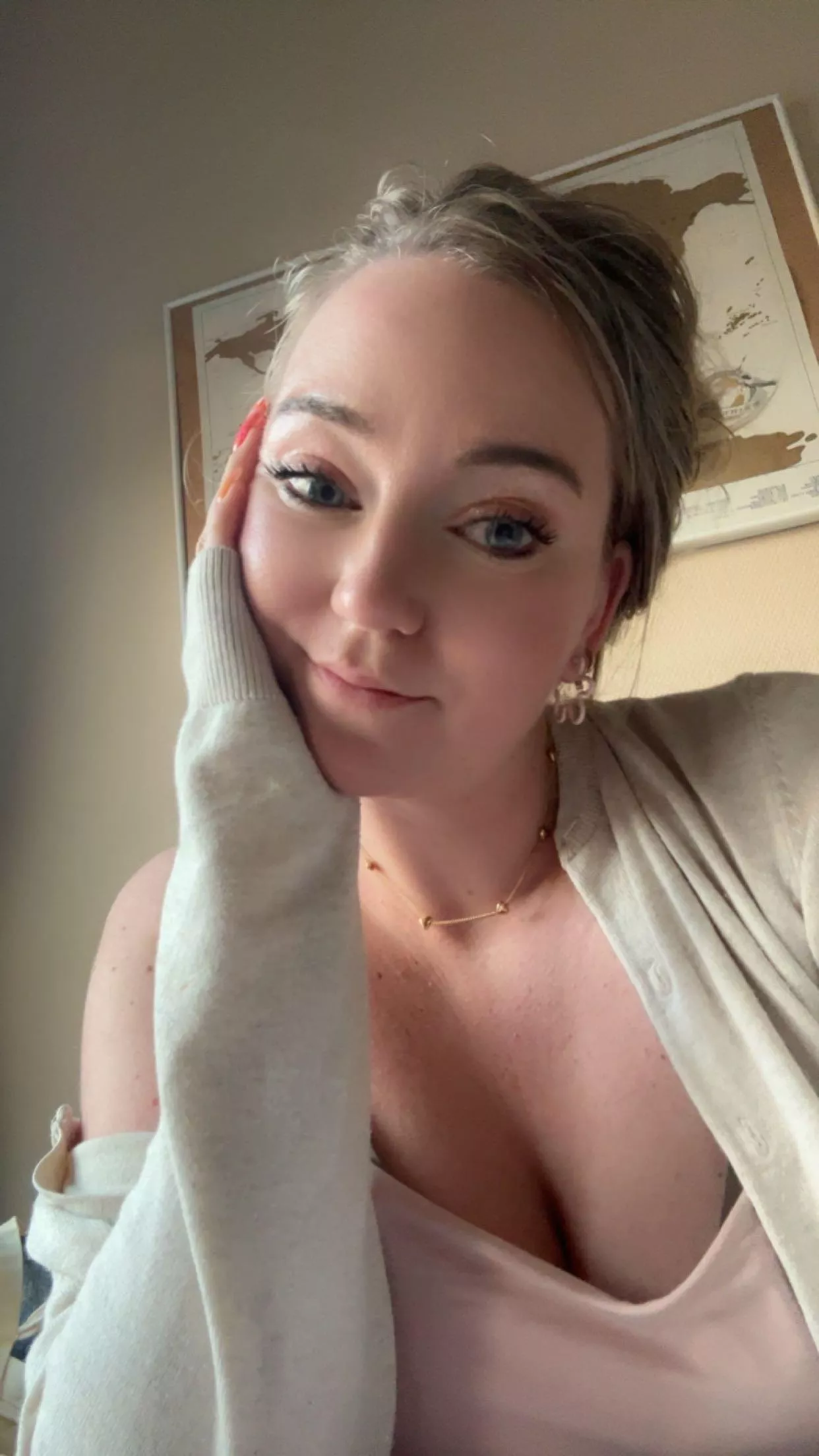 Mommy wants to pay off her study loan, so be a good boy