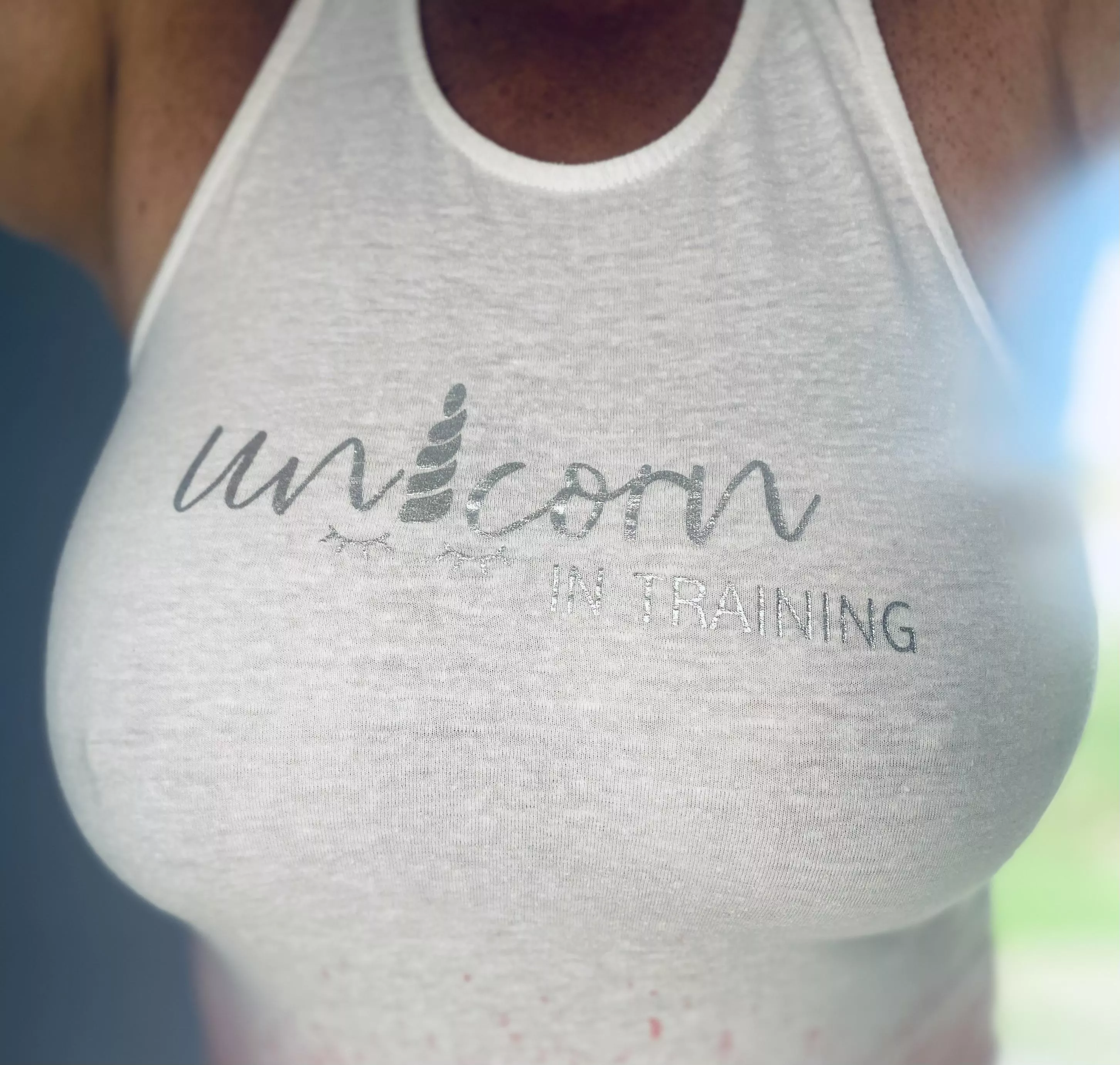 Mommy’s morning look 