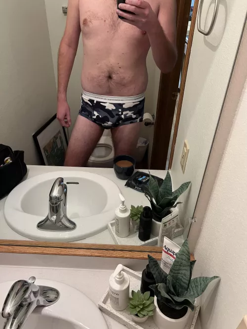 Monday Blues - Cammo