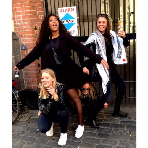 Multiple human shields