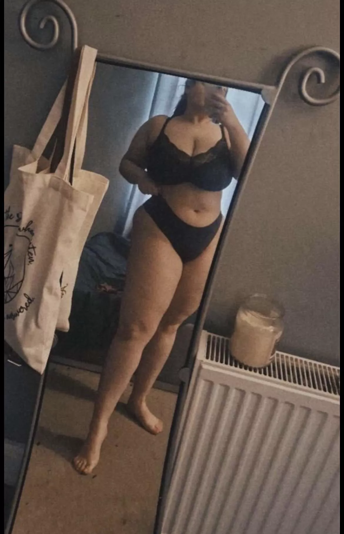 My bf doesn’t know I secretly crave older men🙈😈