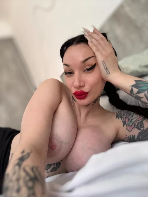 Not even with a morning wood you'd escape mommy