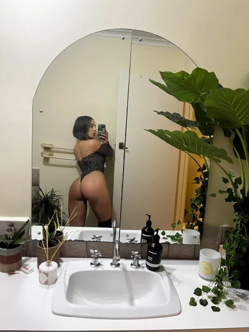 [online] for online relationships, lemme be your girl 