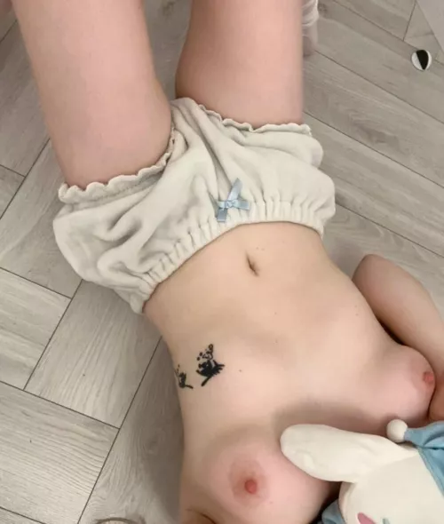 Only 105 lbs at 18 yo old, would you still fuck me?
