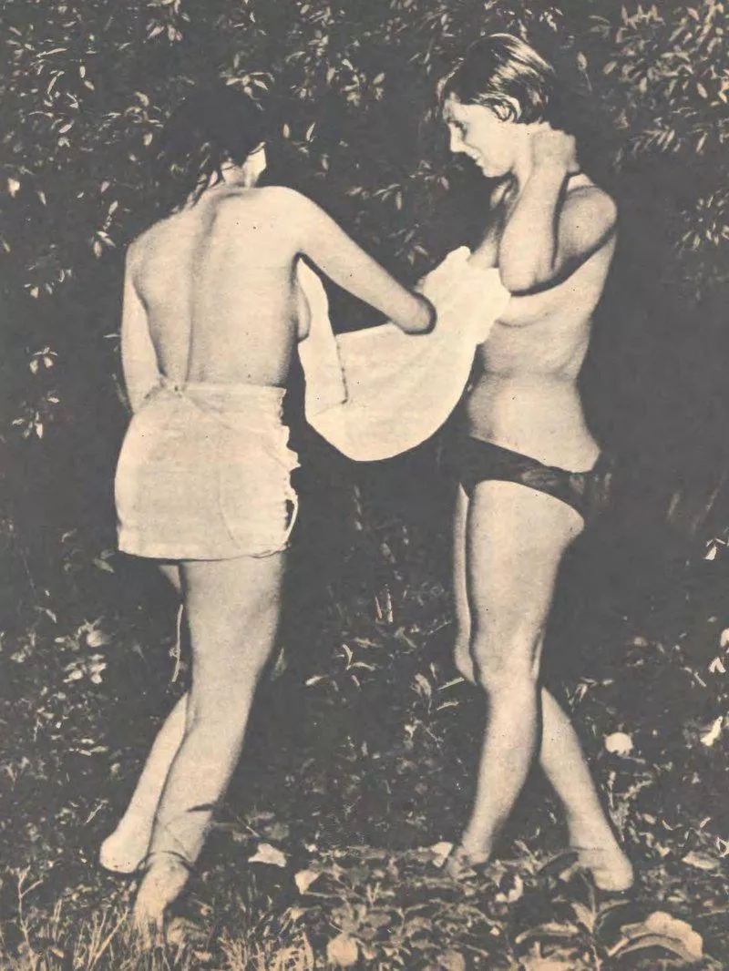 Parisian women after night-swimming in the Seine [1950]