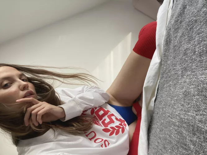 Petite enough for you? 😻