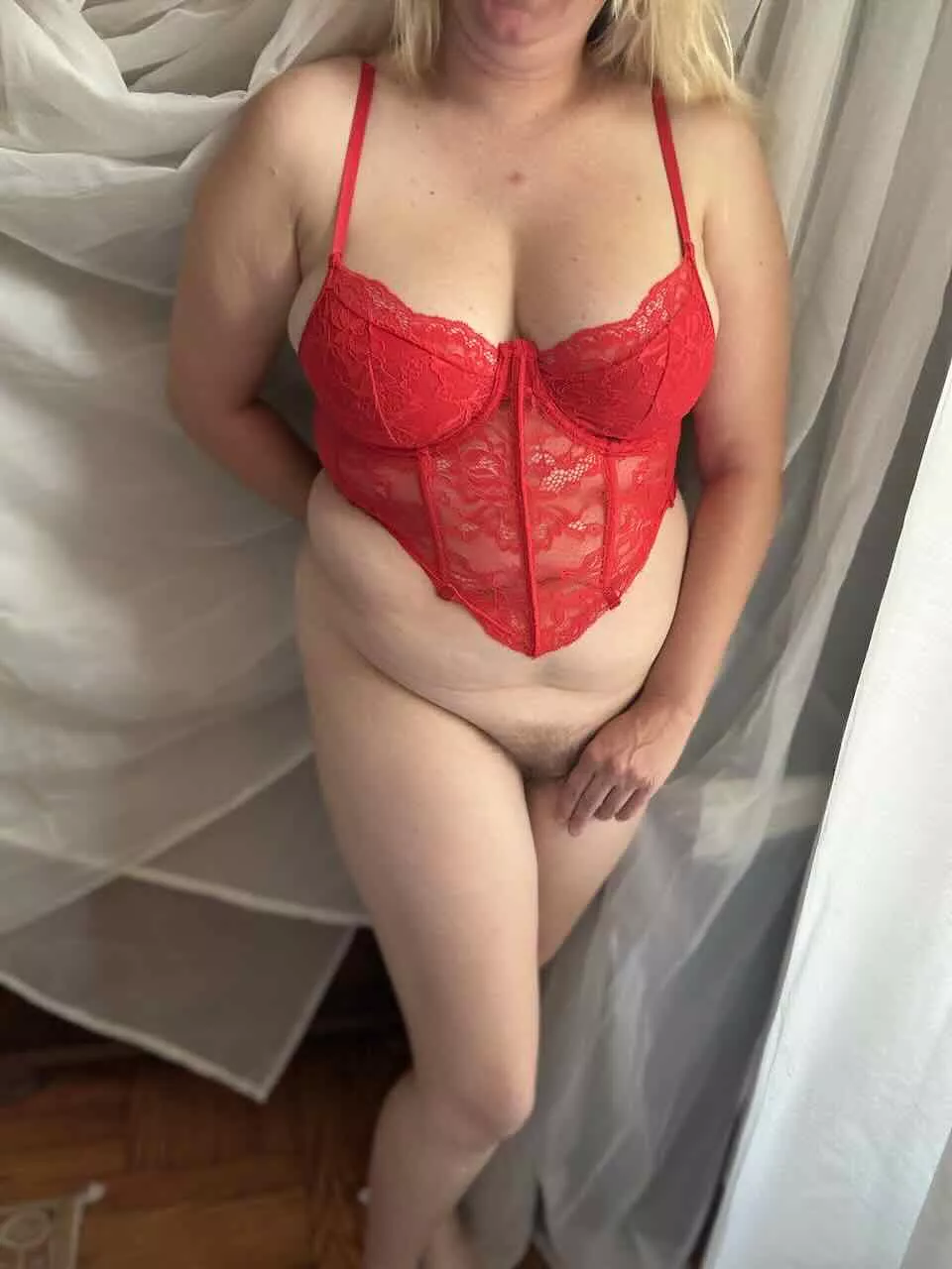 Please pet my kitty (gently)