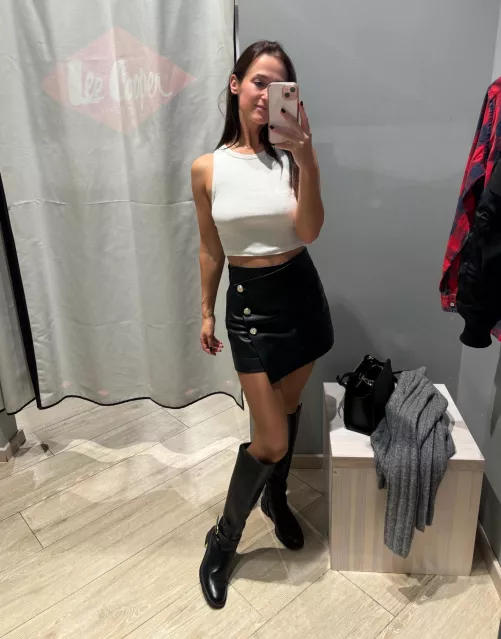 Plenty room for you to join me in here;)