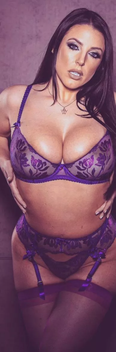 Porn Goddess 🧎‍♂️