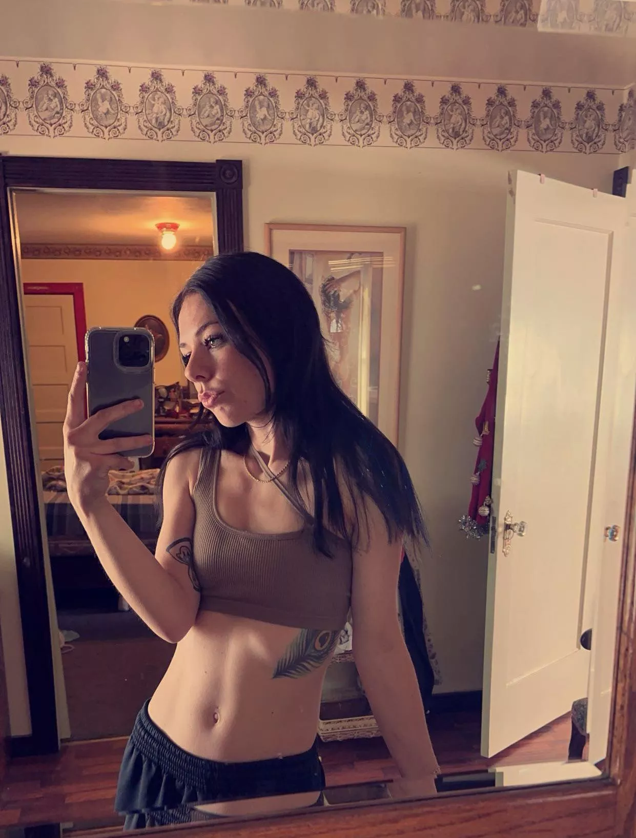 Pronouns: MI/LF 🤤