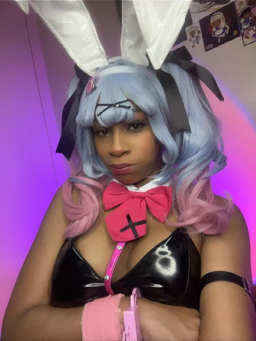 rabbit hole miku (tasiajanee_)