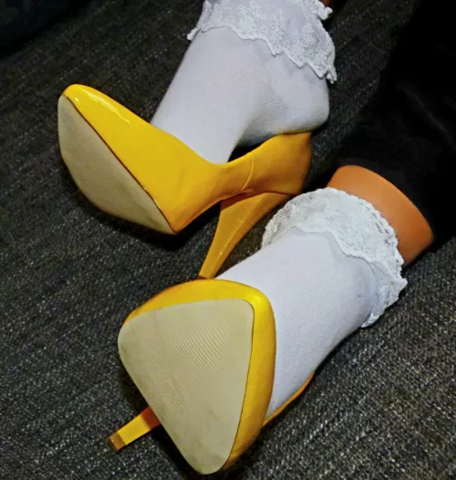 Ready for a intense shoejob ?