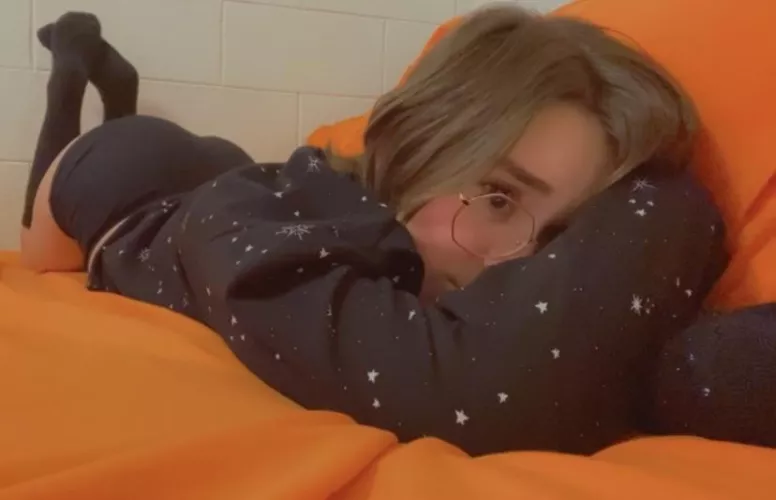 Sex is cool and all, but you wanna cuddle?…and then have sex? >:3 