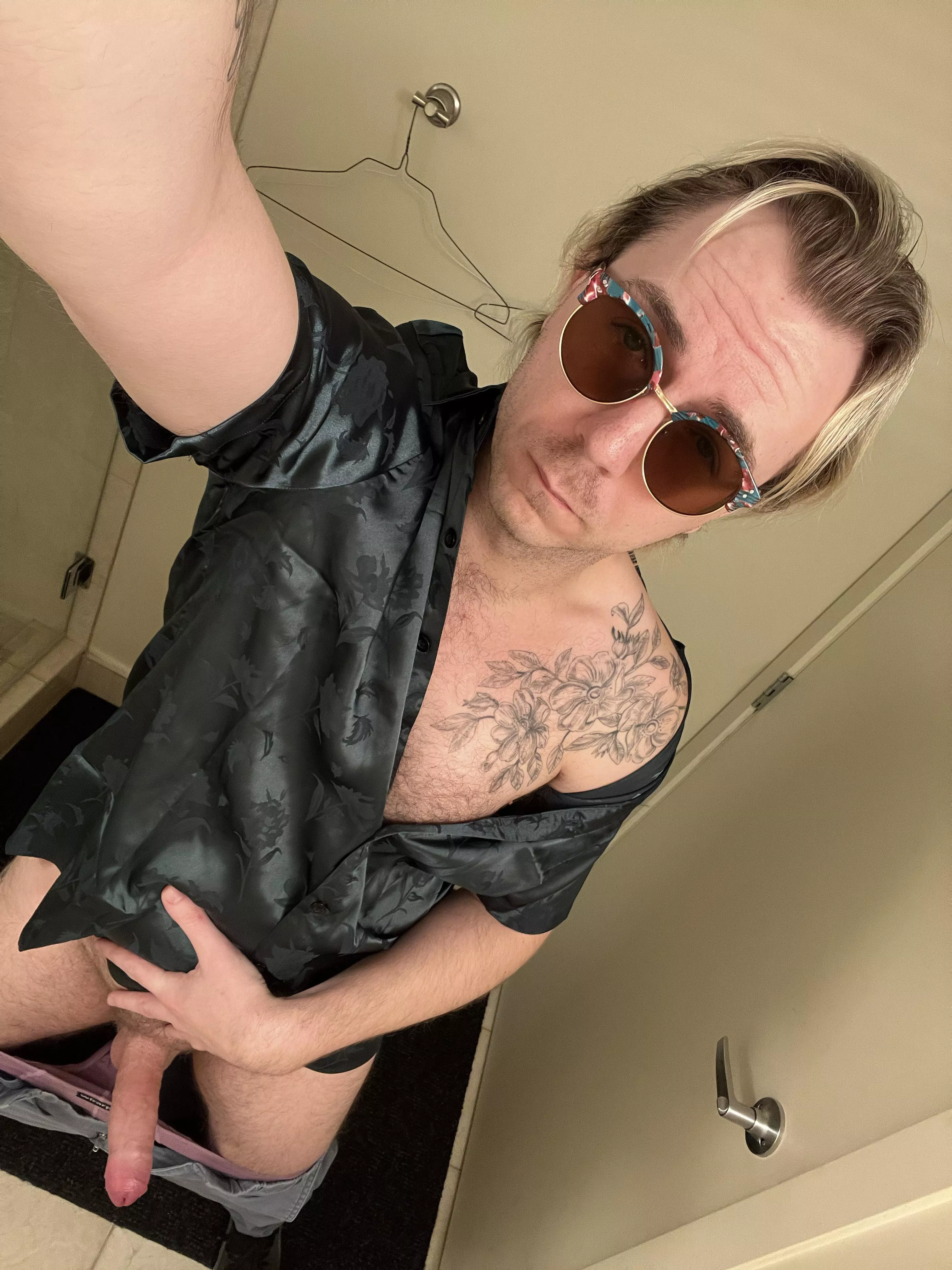 Soft shirt, hard cock (36)