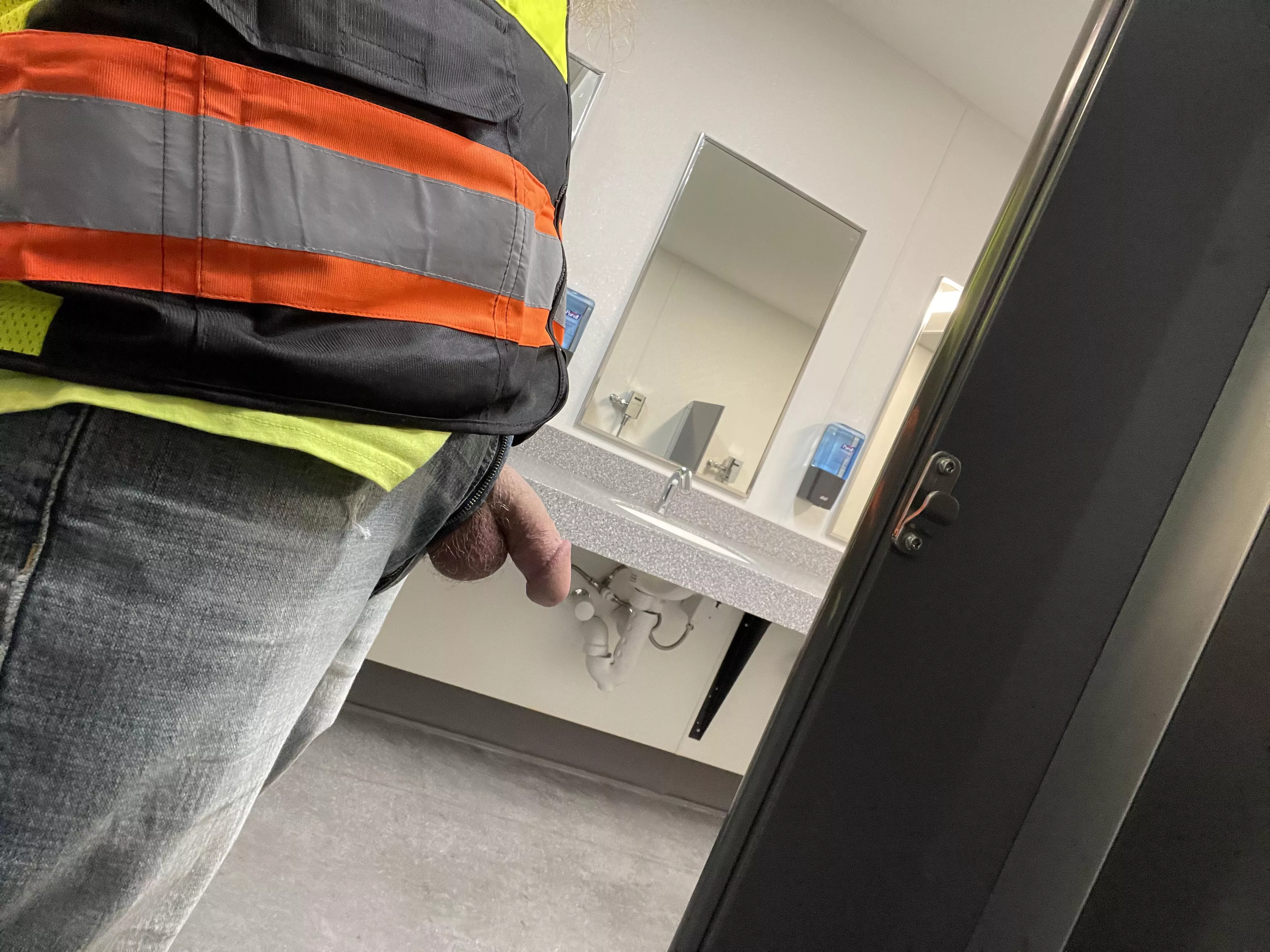 Stalls unlocked 😏