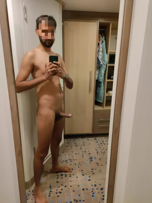 Starving and ready to eat you up. 28 Location Bhopal/Indore