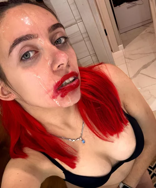 tell me “hi” if u wld like to fuck me and I'll send u private gifts
