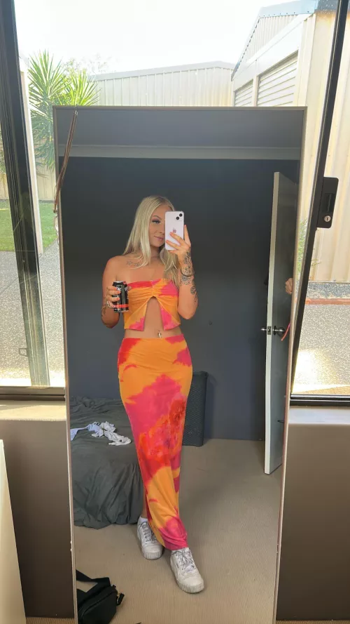 [texas] do u think blondes like me are cute 