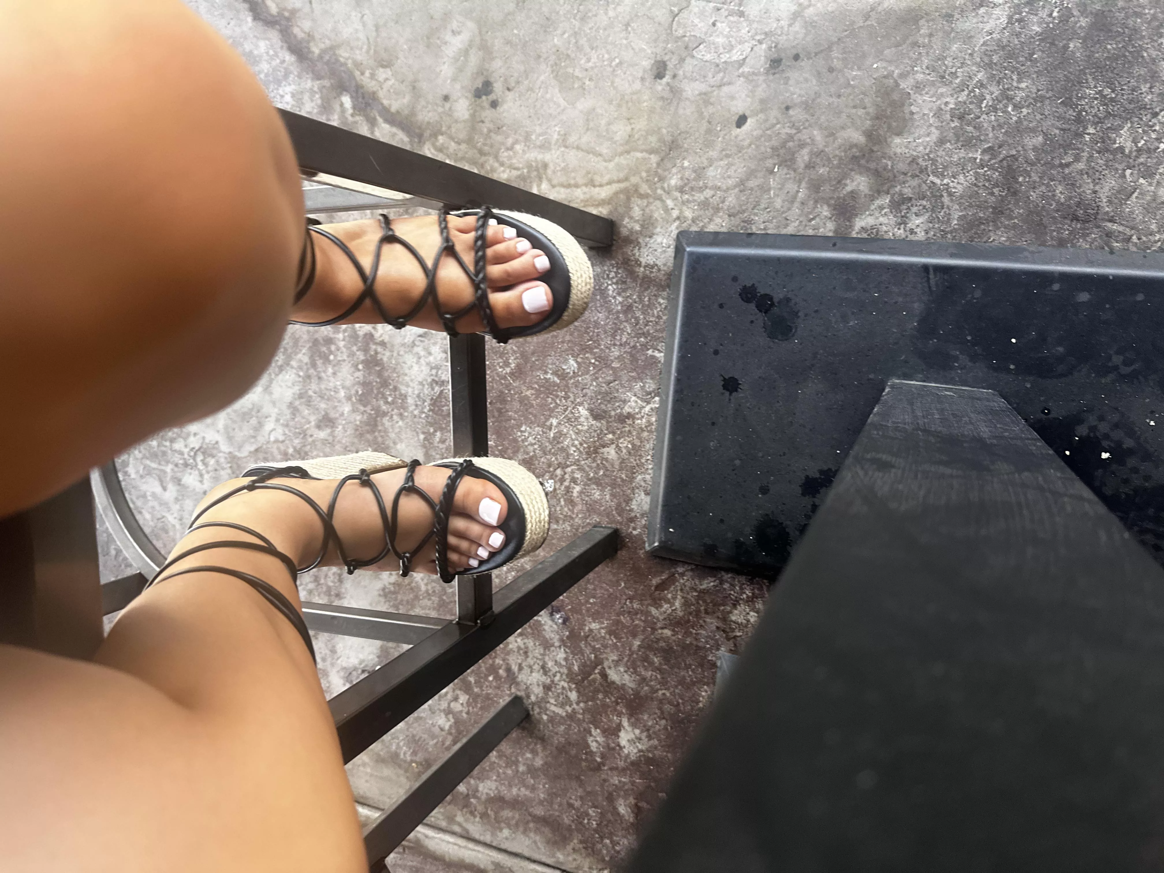 Whats tastier my toes or the brunch im eating?