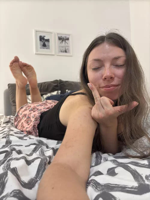 Who am I draining this morning? I’m craving cash and tears today 😈