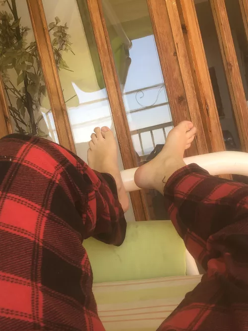 Who loves soft smooth feet? 