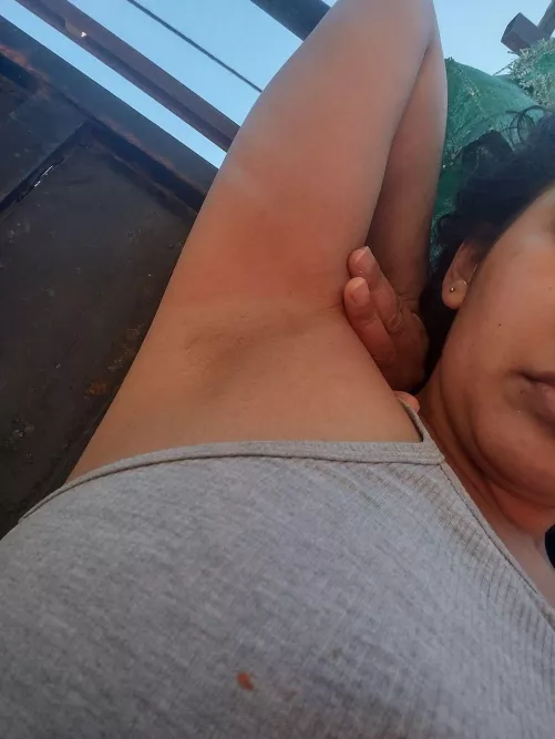 Worship My armpits