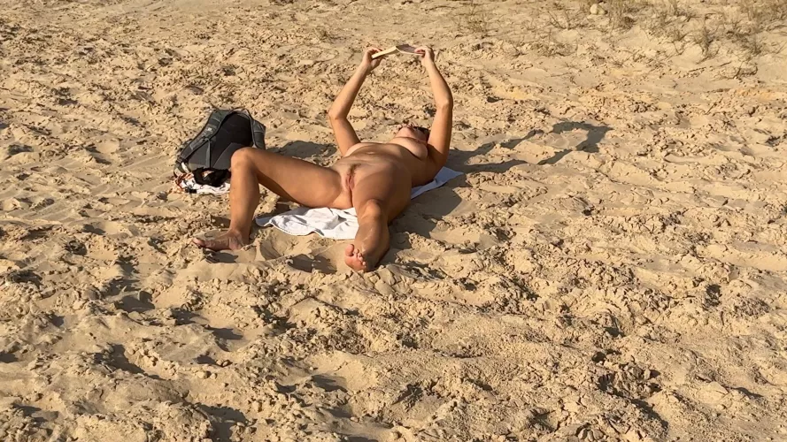 Yes, woman do this on purpose! 🔥