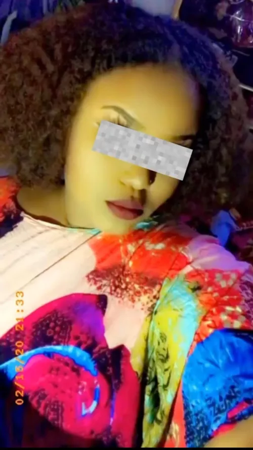 You’re desperate to see my face, yet you’ll never be worthy of even a glance ..🖕🏾