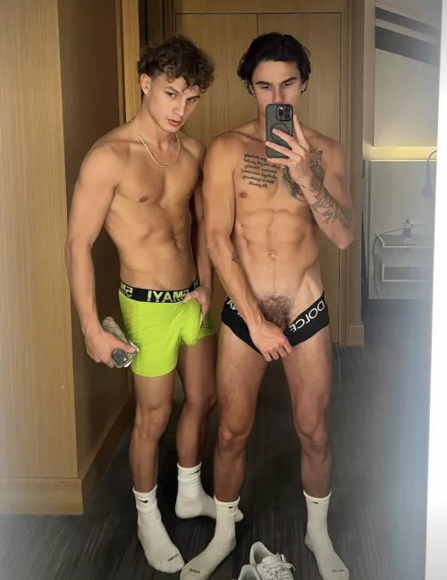 (18) we just collabed 