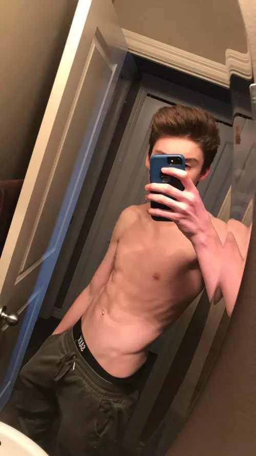 [19] College Athlete Wondering What Girls think