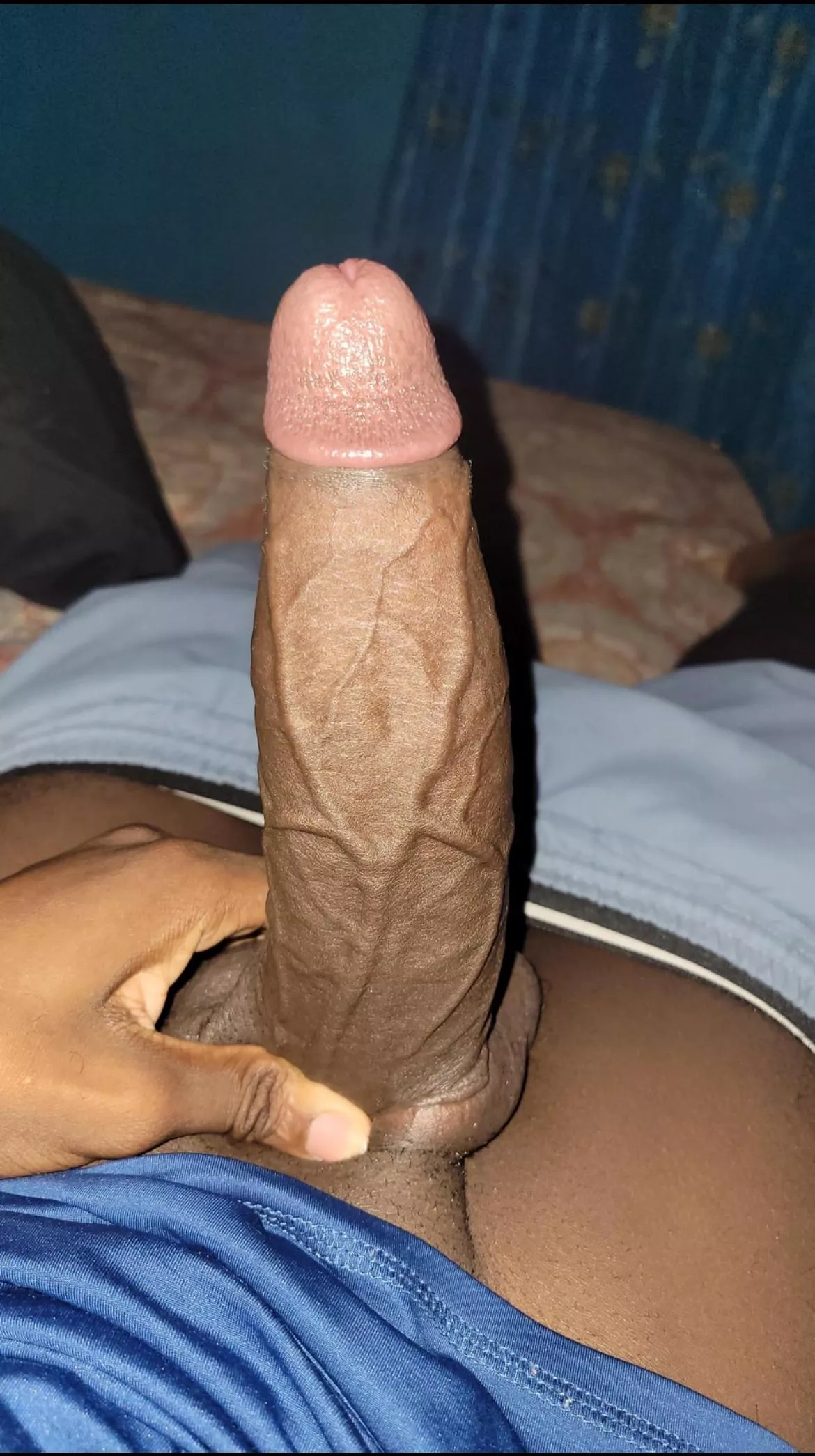 19 m college frat woke up bricked asf lmao @elijah_12349