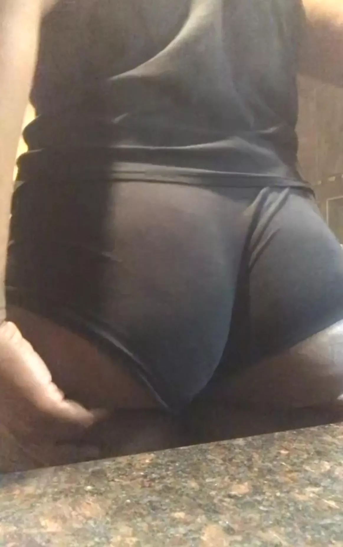 21m sw oklahoma hii I’m new is anyone interested ☺️