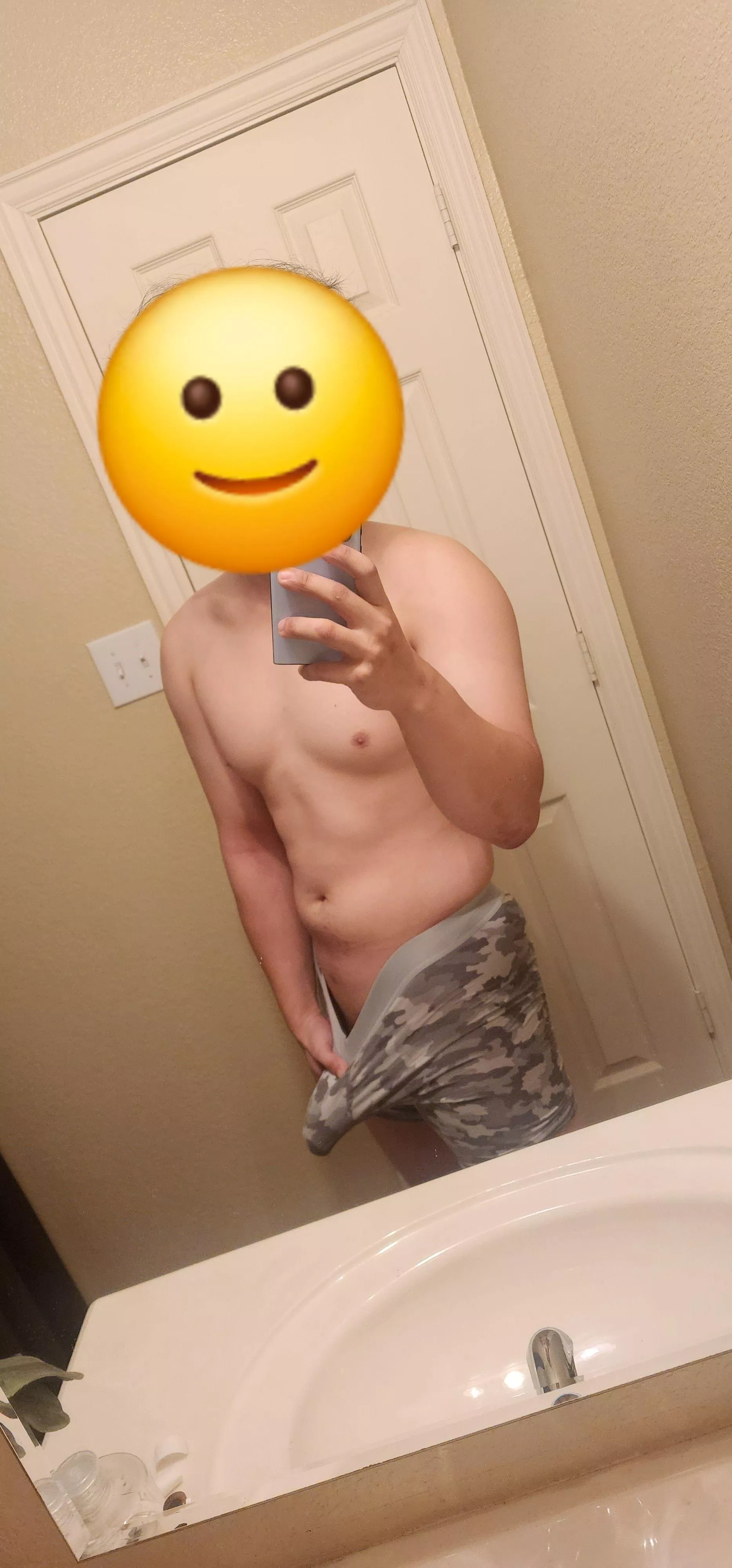 23 [M4F] Korean in town from 29th to 3rd!