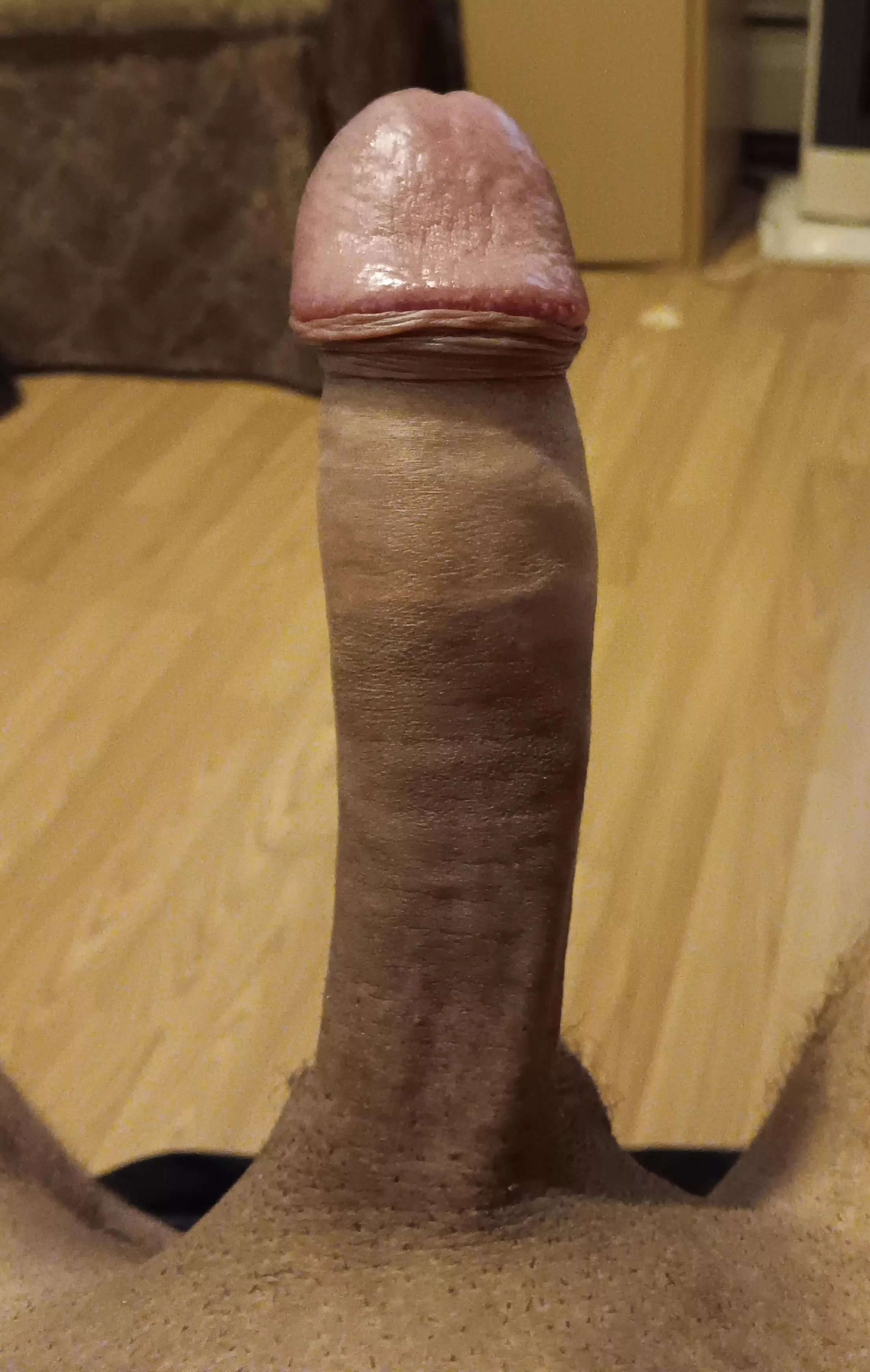 24 [M4F] anyone want to help out. 