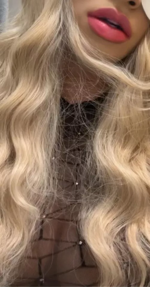 25 [t4m] #seaworld hunters creek universal airport GH OPEN where are the slim or fit hormy hung guys looking to get sucked real good at a young trans gloryhole, discrete spot done están los chicos bellacos que quieran una rica mamada discreta en gloryho