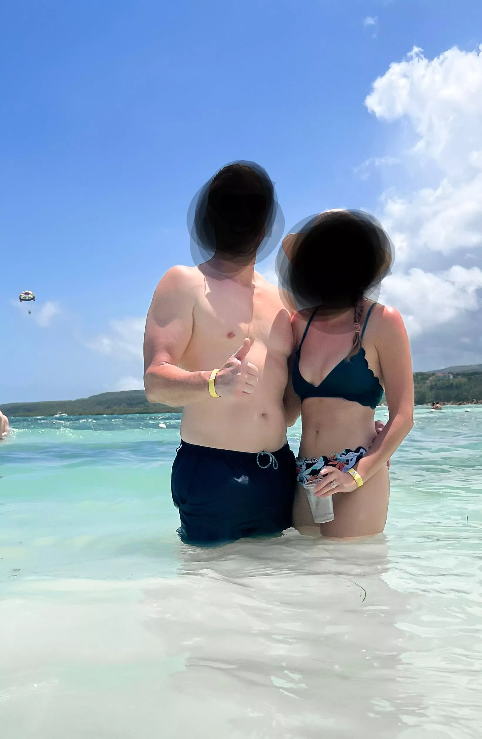 [34/34][MF4MF][Memphis and Nashville, TN] Couple looking for like minded couple or female. Please send photos to get a response.