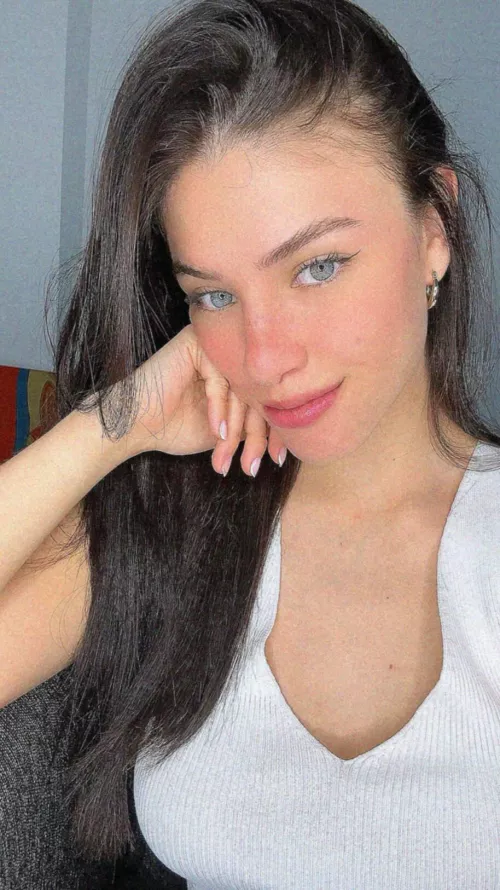 a cozy night in calls for some flirty goodnight vibes...ready to join the fun?