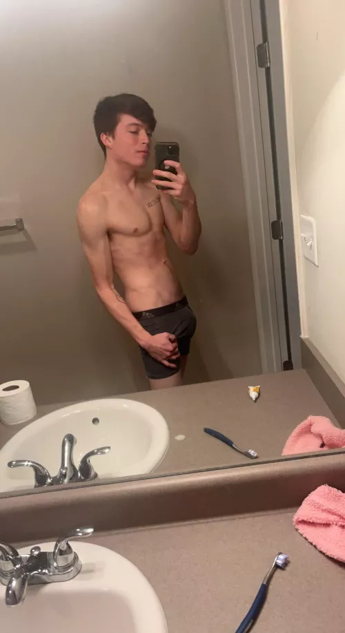 A little side profile ;) 