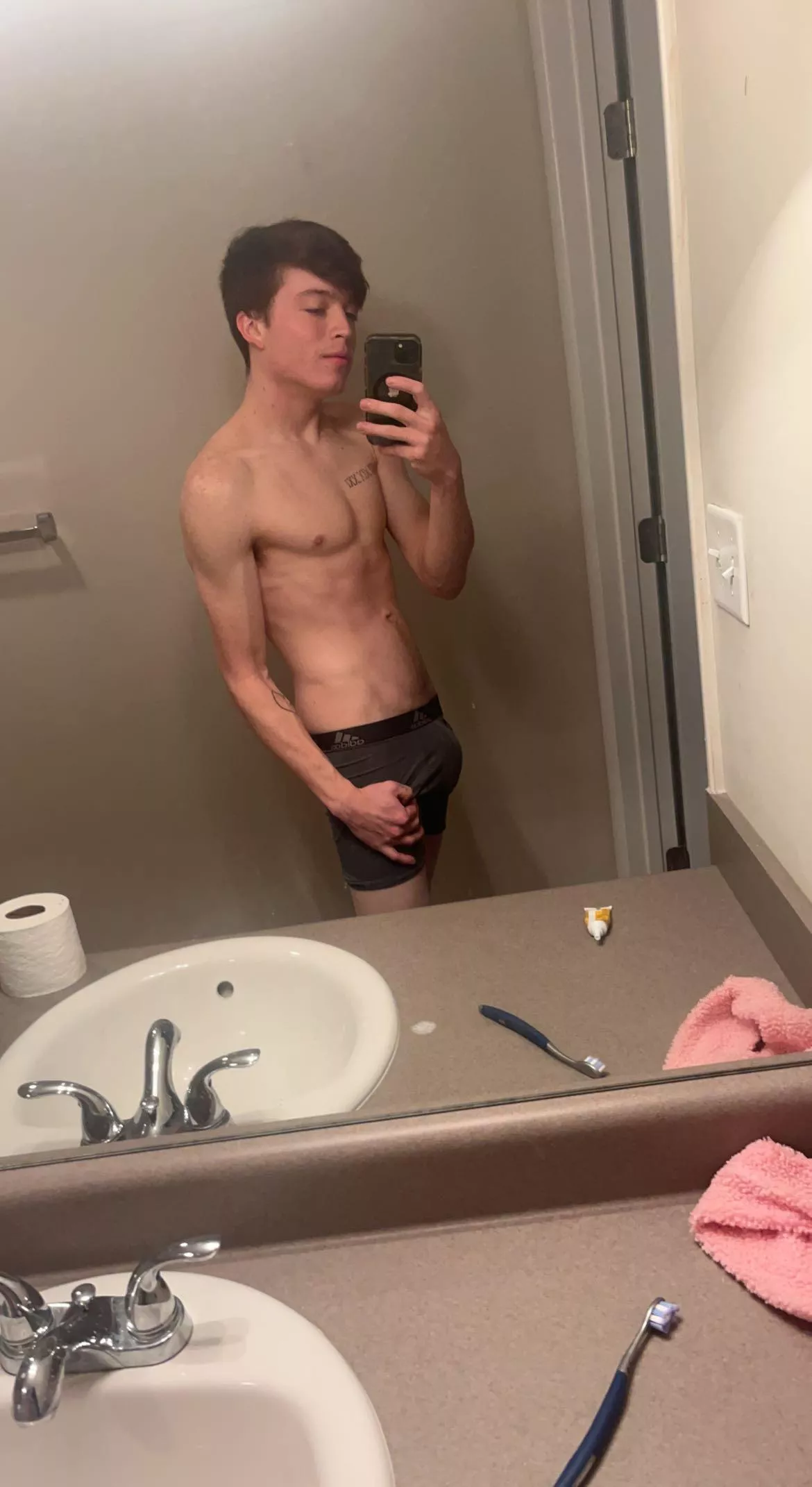 A little side profile ;) 