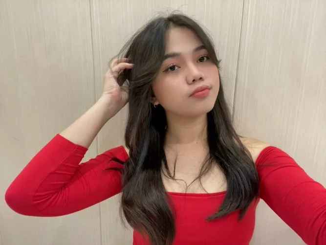 A little wave a lot of cute