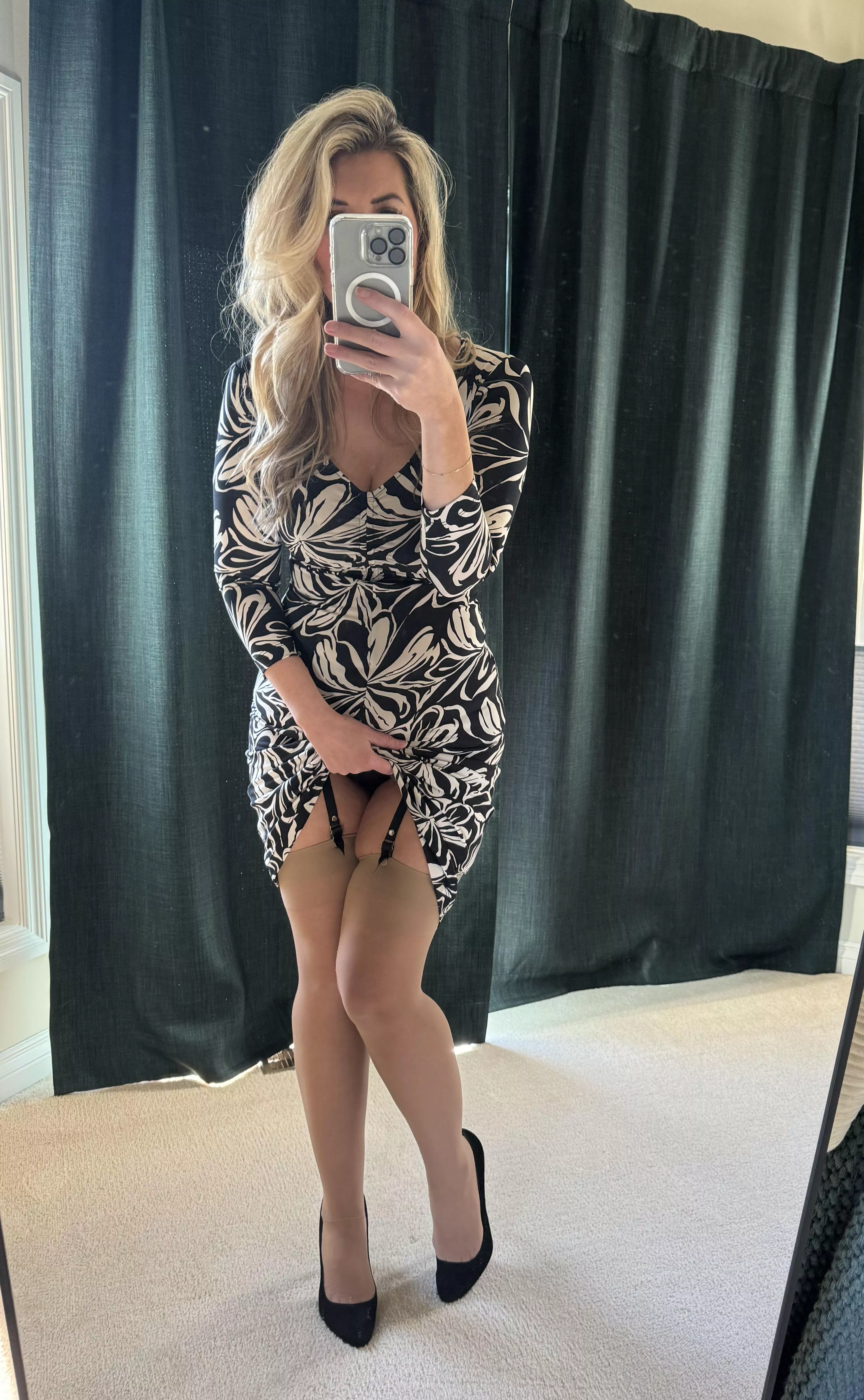 Always draw attention in my red bottoms...maybe I'll show a bit more...