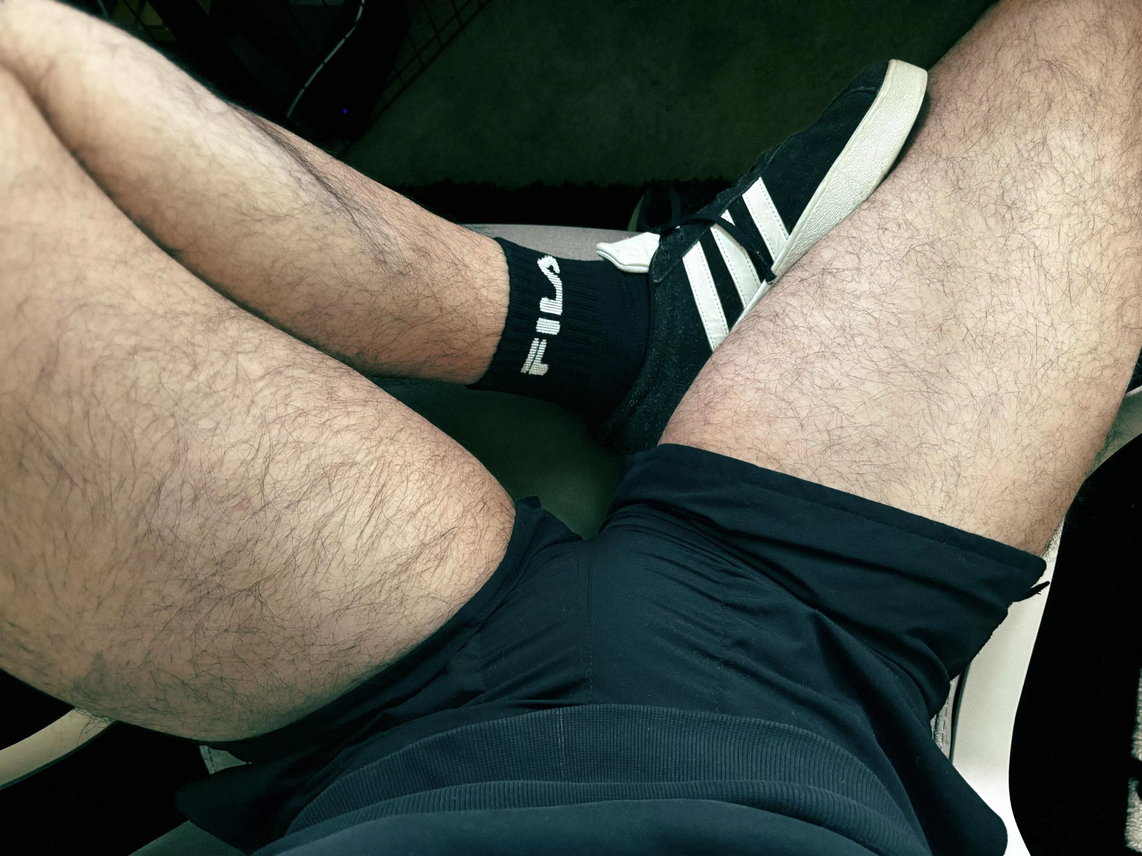 Am I wearing underwear? No, no I am not 😋