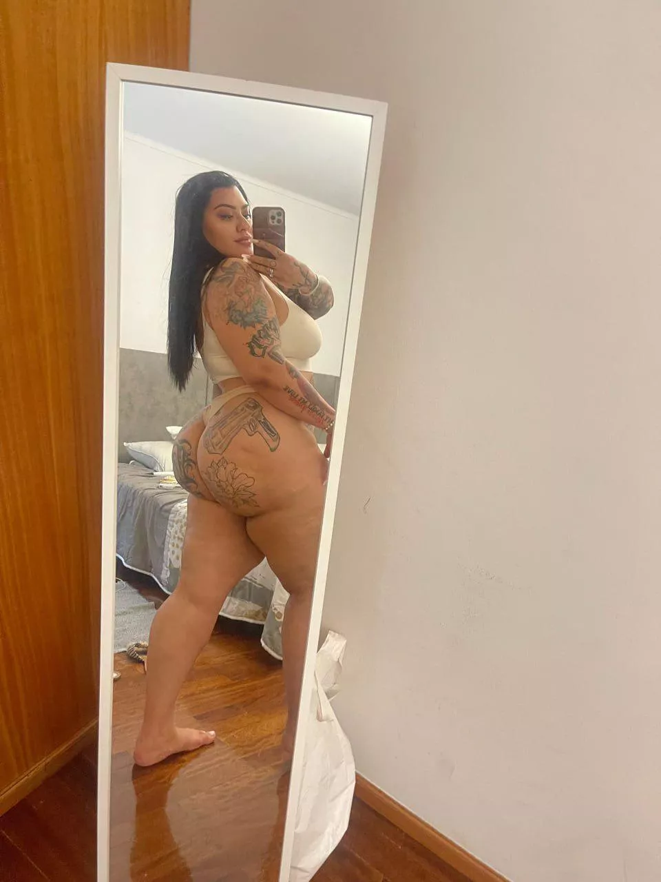 bbw and naughty girl, would you join her for a fun?
