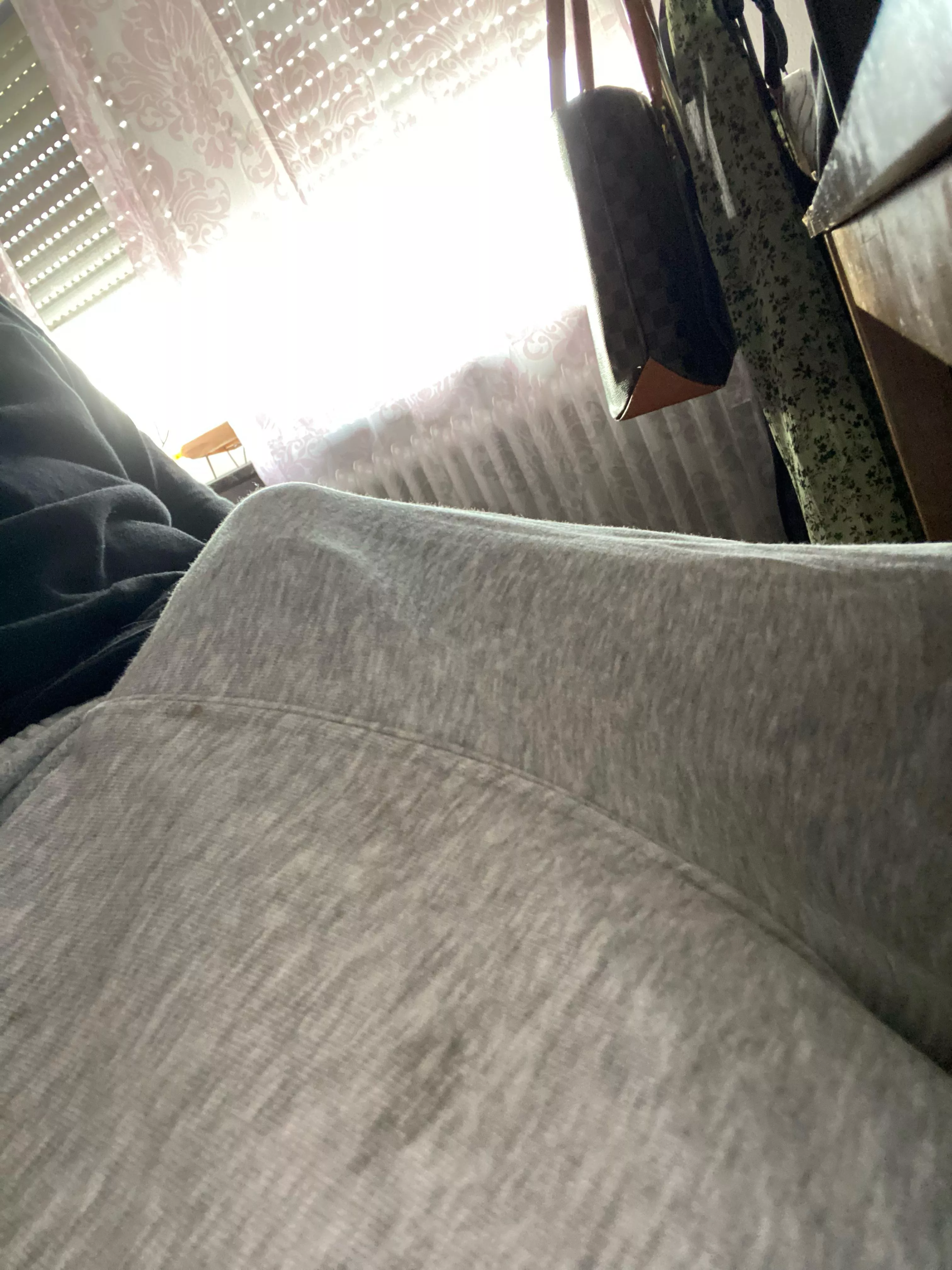 Bin mies geil will jemand mit mir kommen 