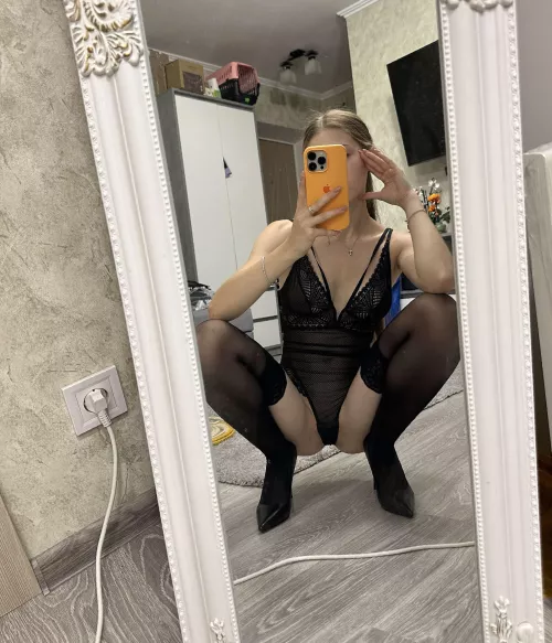 Black stockings and heels are so sexy