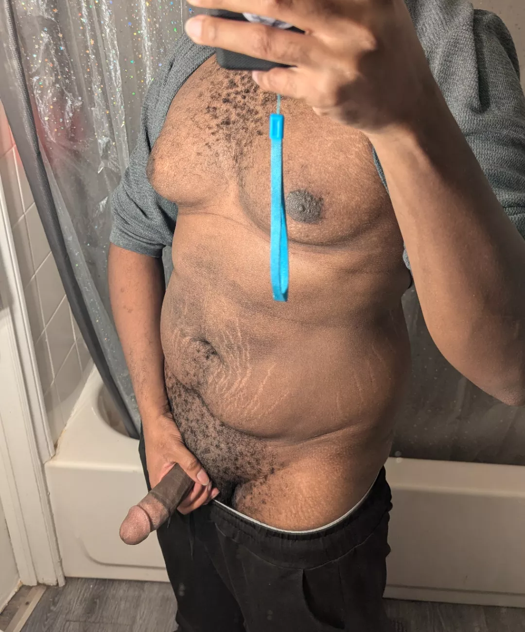 Bored so enjoy the view 😏