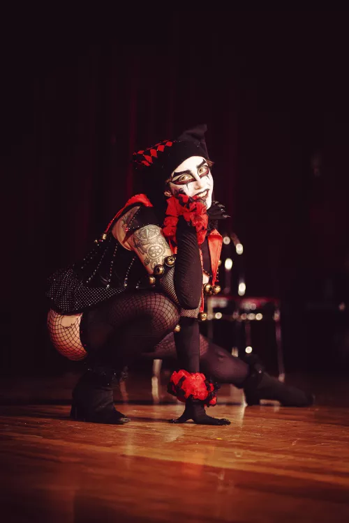 Bratty and androgynous jester at your service