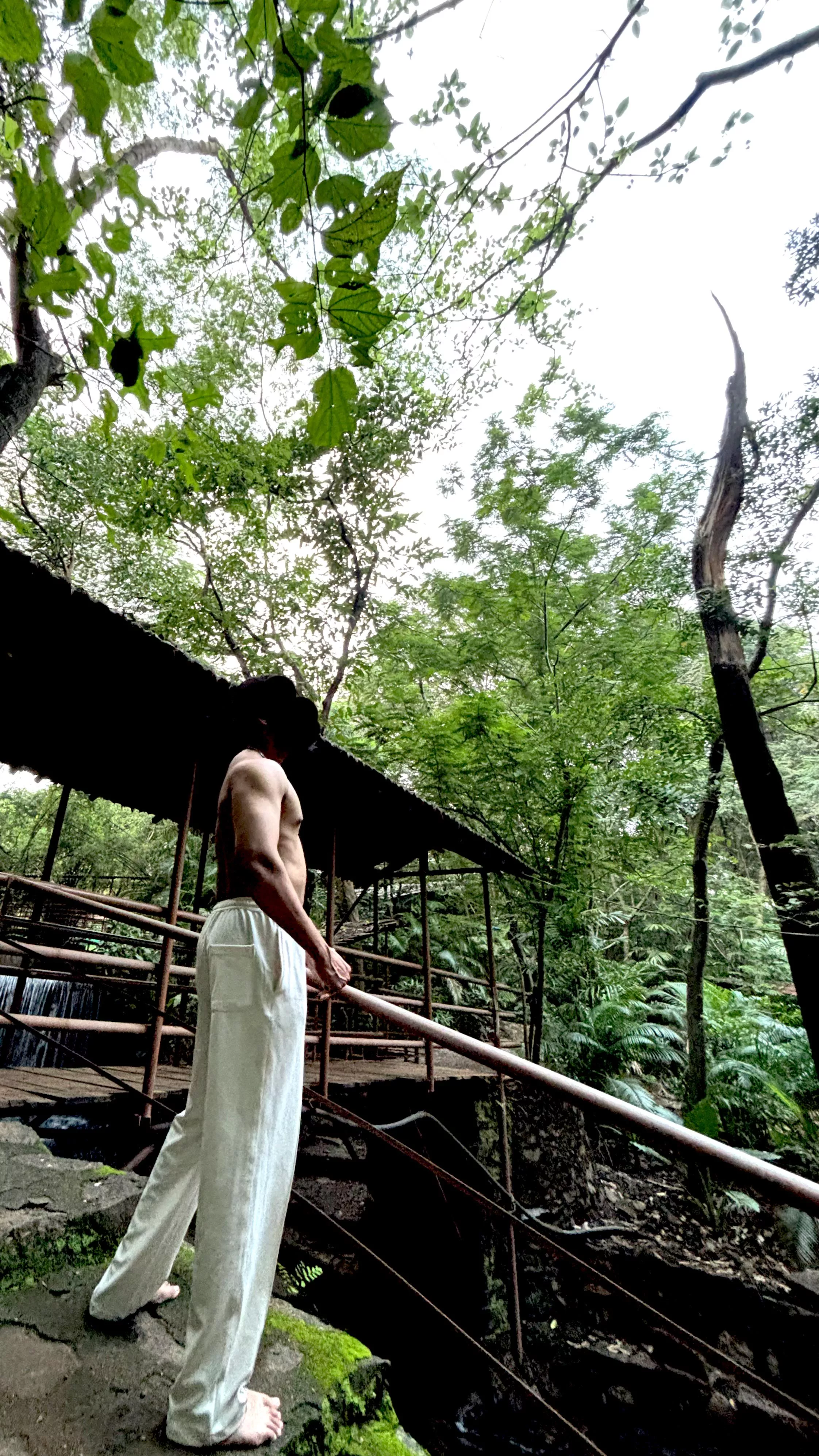 Desi physics  crave for juicy pussy best for 69 dm me required (f)